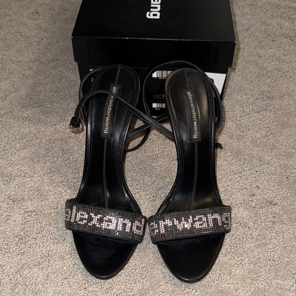 Alexander Wang Jane Crystal logo in Black size 38